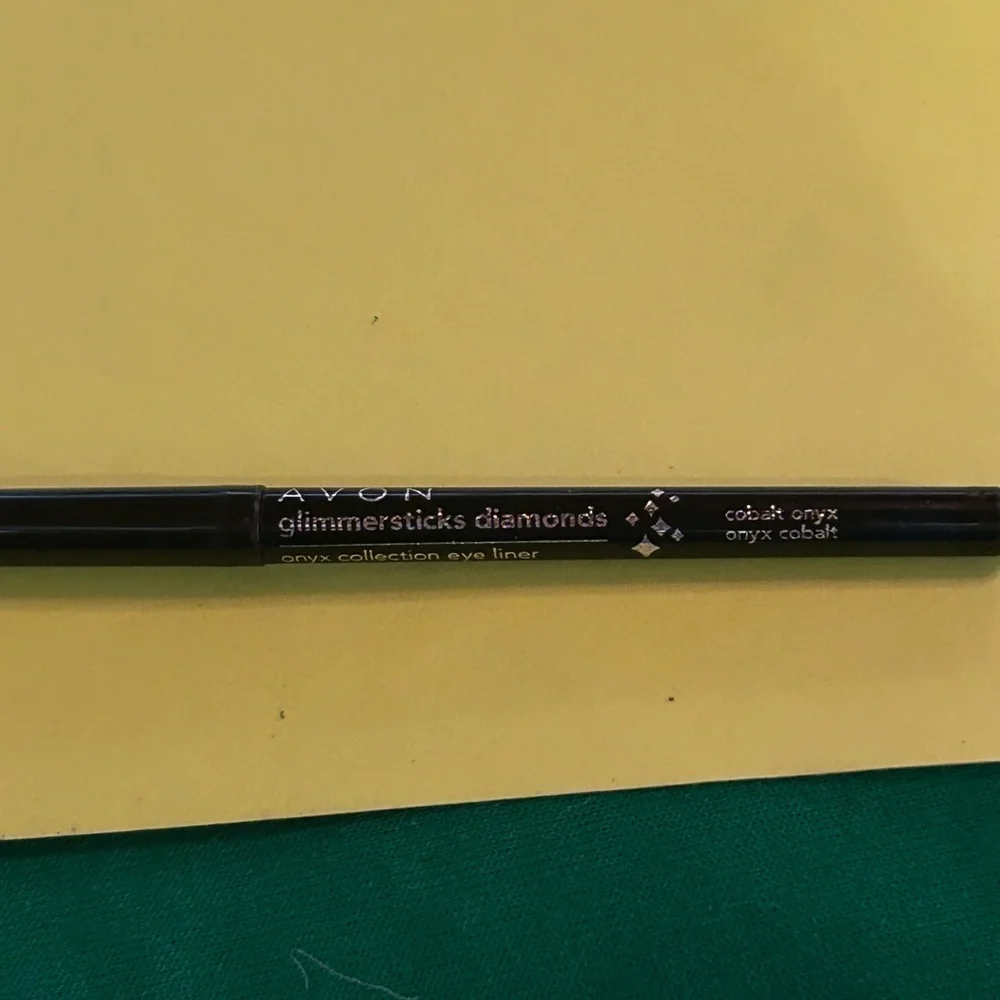 Avon Glimmersticks Diamonds Eyeliner. Cobalt Onyx